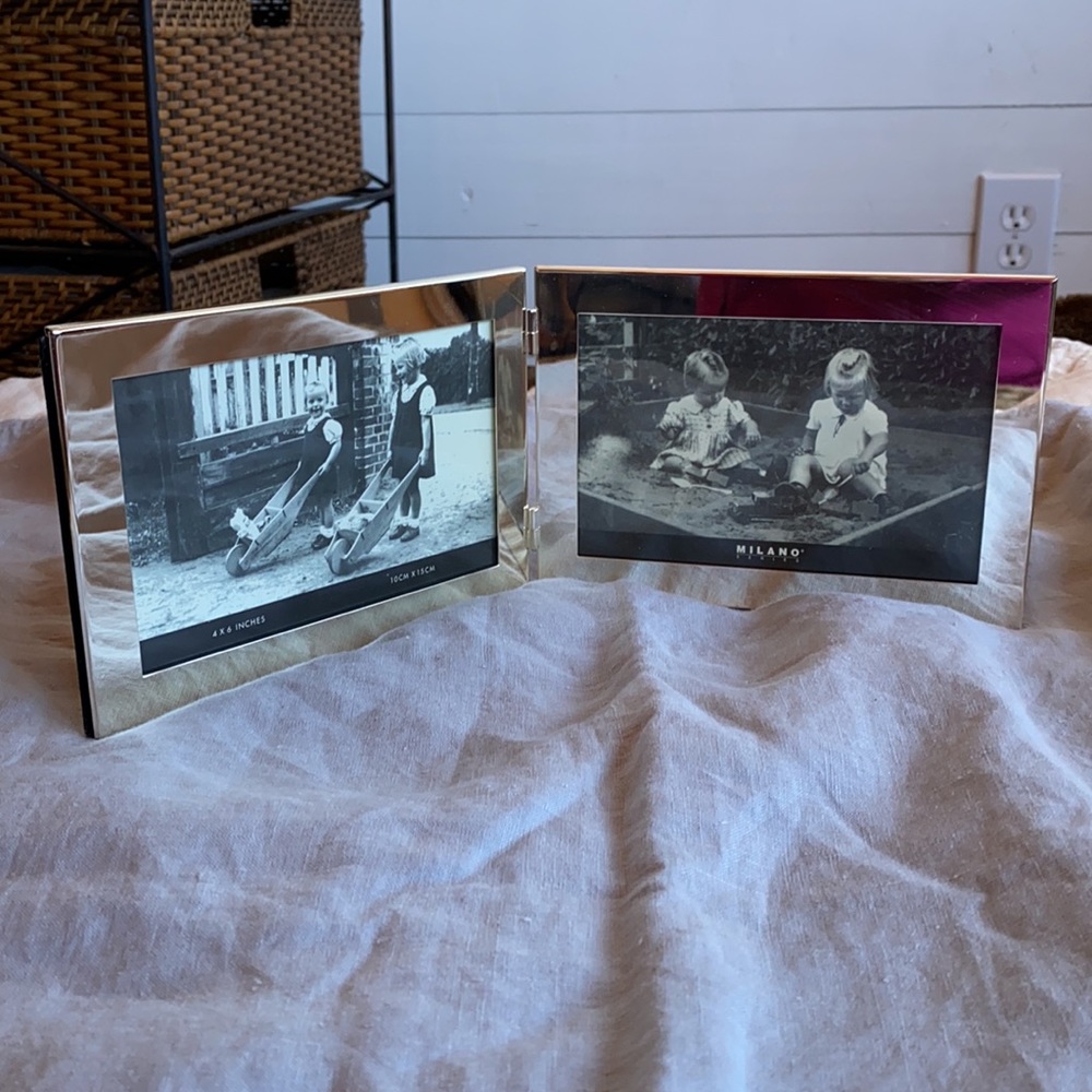 MILANO Double‎ Hinged 4x6 Silver Metal Photo Frame